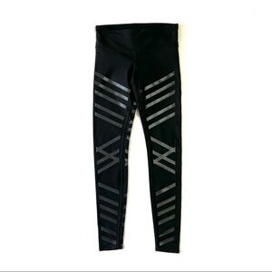ALO YOGA | Lineal Airbrush Stripe Leggings